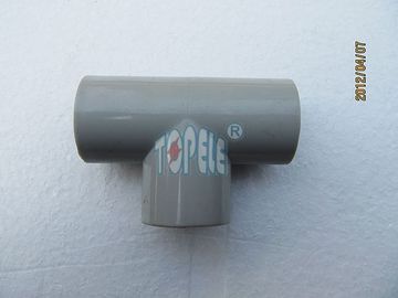 Les raccords de conduites en PVC de 20 mm, 25 mm