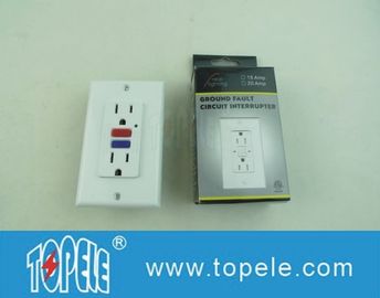 Réceptacles GFCI commerciaux duplex résistants à la manipulation de 125 V avec voyant LED