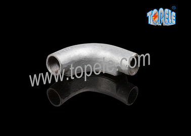 20 mm 3 / 4 ′′, 1 ′′ BS4568 GI Fer à coude en fer malléable boîte de jonction circulaire en fer avec trou tapé