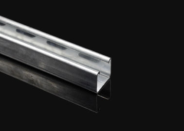Chaud-dipping Glavanized Steel Slotted Strut Channel avec des conduits de support ULTo 41X 41MM