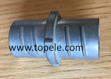 Couplings de conduits flexibles en zinc, conduits et raccords en métal durable.