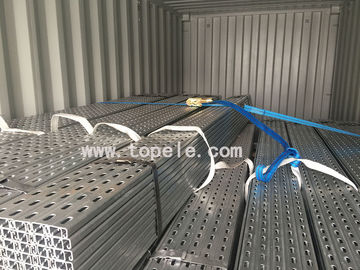 Chaud plongée galvanisée en acier à fente Unistrut canal pour soutenir les conduites 41X 41MM