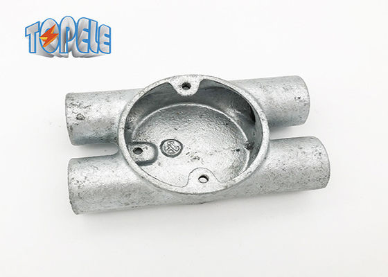 Accès à des conduites de type GI résistantes BS4568 Circulaire, malléable, à double travers - H Way Box