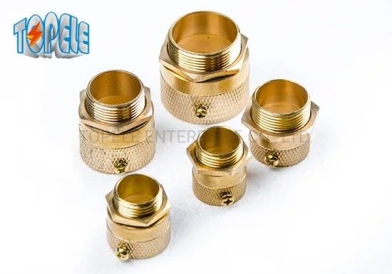Armatures de conduites métalliques en laiton flexibles de type long court